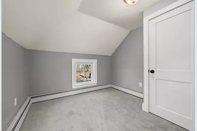31 Dexter St, Methuen, MA 01844 - Photo 15
