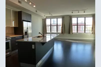 154 W 2nd St #301, Boston, MA 02127 - Photo 3