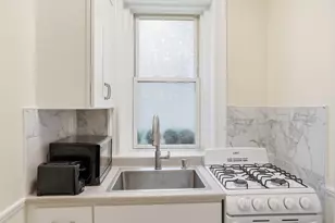 131 Park Dr, Boston, MA 02215 - Photo 11