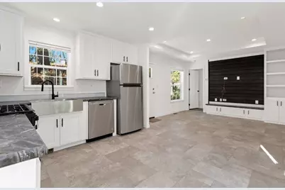 98 Newbury #2B, Danvers, MA 01923 - Photo 13