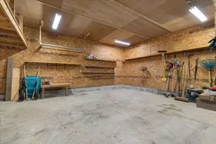 46 Underwood Rd, Hubbardston, MA 01452 - Photo 31