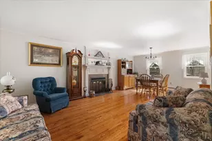 46 Underwood Rd, Hubbardston, MA 01452 - Photo 9