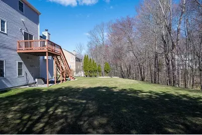 7 Farmington Dr, Shrewsbury, MA 01545 - Photo 37