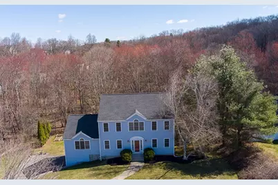 7 Farmington Dr, Shrewsbury, MA 01545 - Photo 3