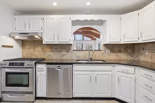69 Lake St, Shrewsbury, MA 01545 - Photo 13
