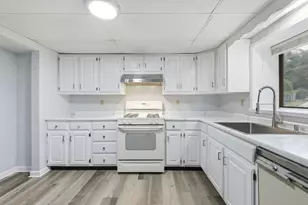 69 Lake St, Shrewsbury, MA 01545 - Photo 25