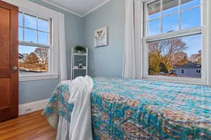 301 Upham St, Melrose, MA 02176 - Photo 27