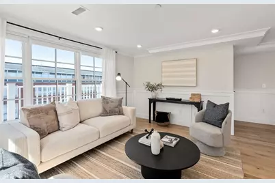 7 Dane St #D, Somerville, MA 02143 - Photo 5