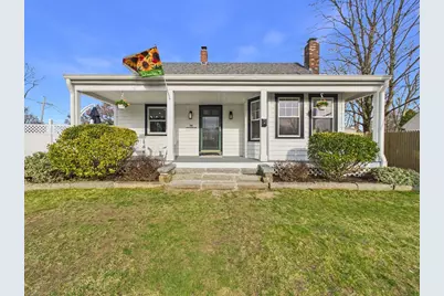 786 Wildwood Rd, New Bedford, MA 02745 - Photo 1