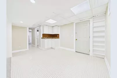 786 Wildwood Rd, New Bedford, MA 02745 - Photo 27