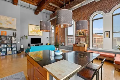 10 Kearney Sq #404, Lowell, MA 01852 - Photo 5