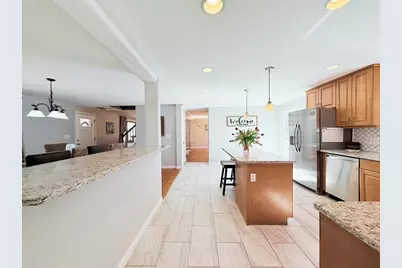 6 Sunrise Ave, Auburn, MA 01501 - Photo 3