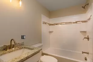 111 Wood St, Athol, MA 01331 - Photo 7