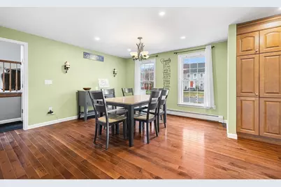 26 Debbie Ln, Milford, MA 01757 - Photo 5