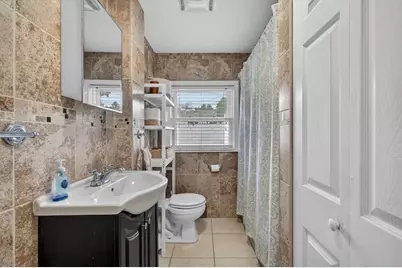 44 Oak St, Billerica, MA 01862 - Photo 17