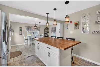 44 Oak St, Billerica, MA 01862 - Photo 7