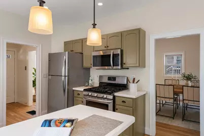 8 Belmont Pl, Somerville, MA 02143 - Photo 9