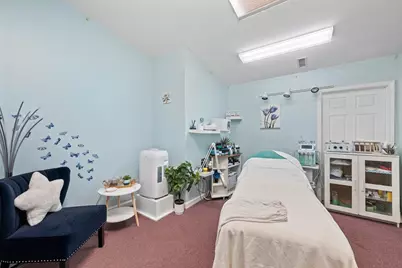 287 W Boylston St, West Boylston, MA 01583 - Photo 17