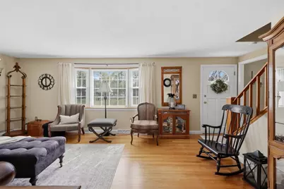 19 Salem St, West Springfield, MA 01089 - Photo 13