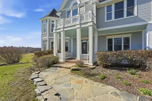 365 Middle St, Amherst, MA 01002 - Photo 3