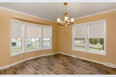 102 Topaz Terrace, Gardner, MA 01440 - Photo 3