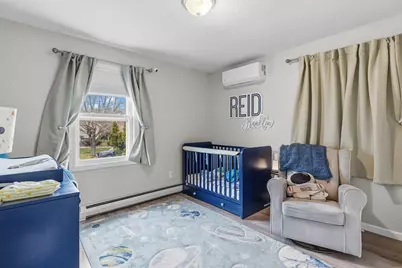 79 Nancy St, New Bedford, MA 02745 - Photo 11