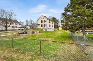 97 Dublin St, Somerset, MA 02726 - Photo 3