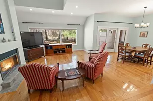 17 Apple Valley Dr, Sharon, MA 02067 - Photo 3