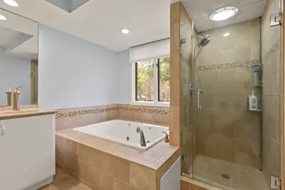 17 Apple Valley Dr #17, Sharon, MA 02067 - Photo 15