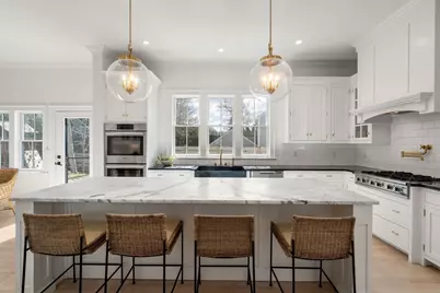 11 Fisher Ave, Wellesley, MA 02482 - Photo 7