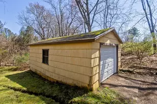 234 Mapleshade Ave, East Longmeadow, MA 01028 - Photo 21