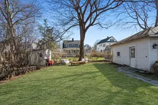 11 Lowell St, Beverly, MA 01915 - Photo 27