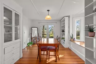 11 Lowell St, Beverly, MA 01915 - Photo 5