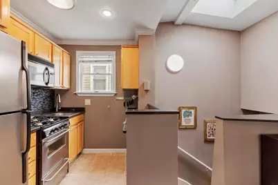 30 Woodward St #3, Boston, MA 02127 - Photo 5