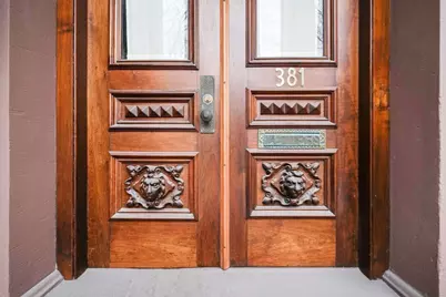 381 Beacon Street, Boston, MA 02116 - Photo 21