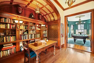 381 Beacon Street, Boston, MA 02116 - Photo 7