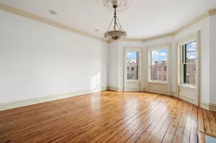 381 Beacon St, Boston, MA 02116 - Photo 9