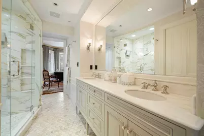 381 Beacon Street, Boston, MA 02116 - Photo 11