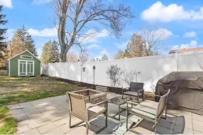 197 Woodlawn St., Clinton, MA 01510 - Photo 17