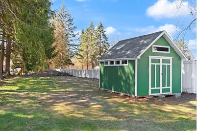 197 Woodlawn St., Clinton, MA 01510 - Photo 19