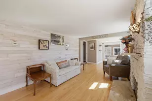 51 Spring St, Lunenburg, MA 01462 - Photo 13