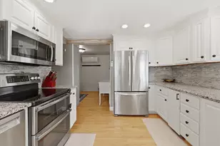 51 Spring St, Lunenburg, MA 01462 - Photo 7