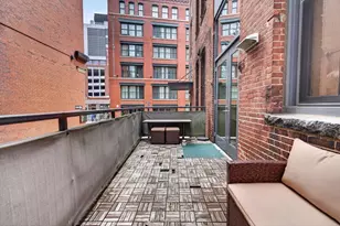 346 Congress St, Boston, MA 02210 - Photo 31