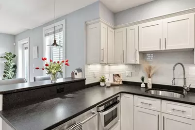 12 Mohawk St #9, Boston, MA 02127 - Photo 5