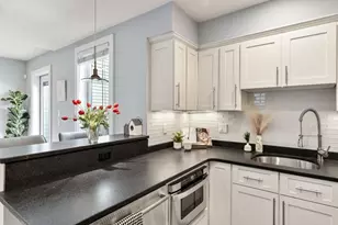 12 Mohawk St, Boston, MA 02127 - Photo 5