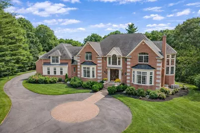 8 Stratford Way, Lincoln, MA 01773 - Photo 1