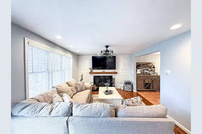 2 Larson Rd, Milford, MA 01757 - Photo 3