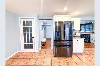 2 Larson Rd, Milford, MA 01757 - Photo 11