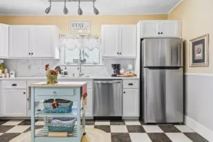 18 Brookline St, Lynn, MA 01902 - Photo 11