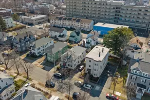 18 Brookline St, Lynn, MA 01902 - Photo 3